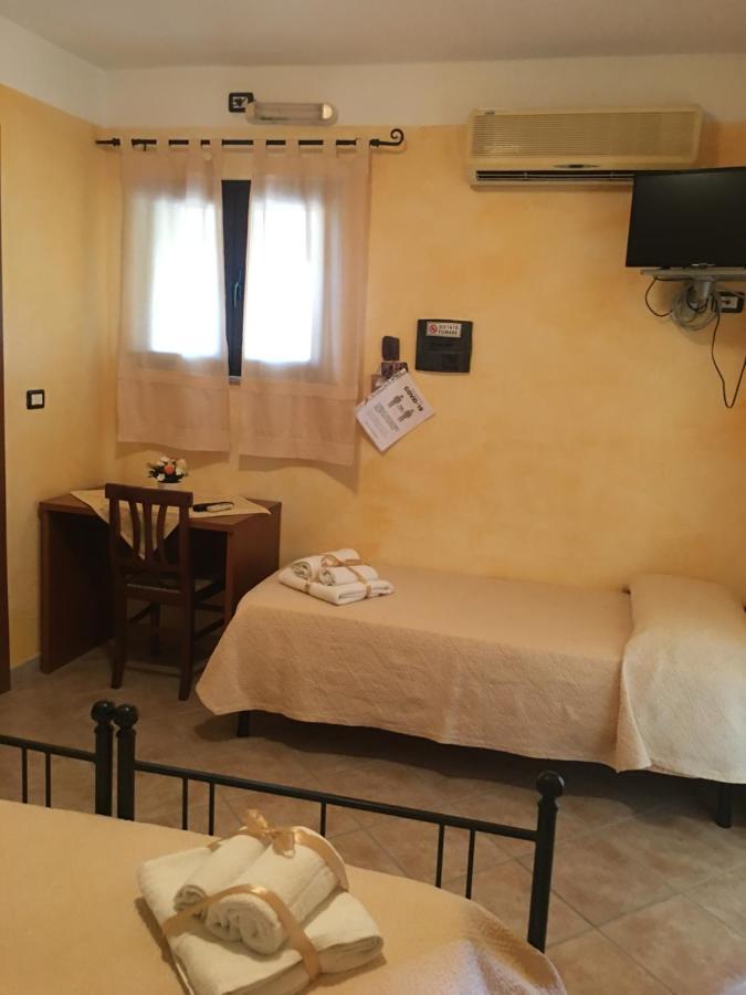 Agriturismo Sechi Campanedda ภายนอก รูปภาพ